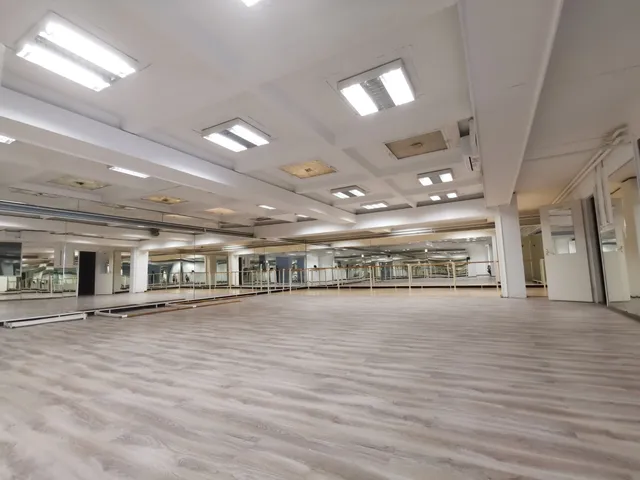 Eladó kereskedelmi és ipari ingatlan Szeged, Belváros 271 nm