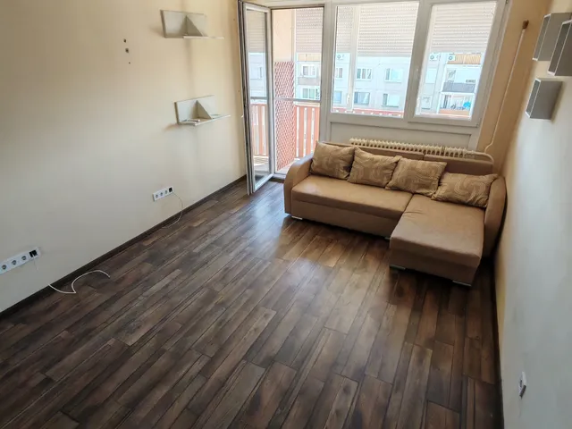 Eladó lakás Szeged, Tarján, Retek utca 60 nm