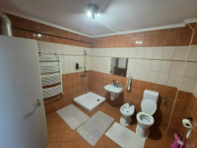 Eladó ház Szeged, Alsóváros, Vasgyár utca 155 nm