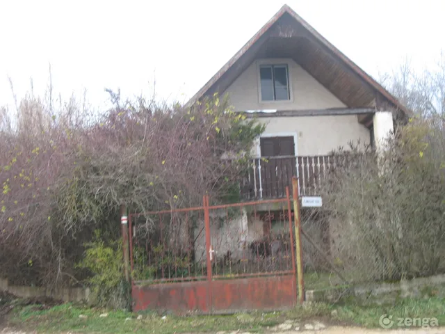 Eladó üdülő és hétvégi ház Veszprém, Csatárhegy 65 nm