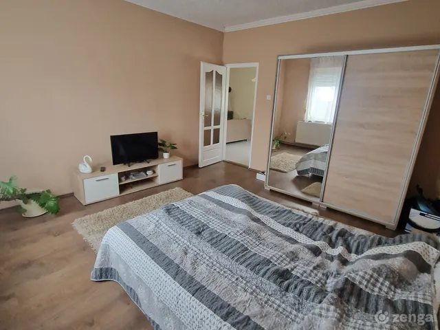 Eladó ház Molnári 110 nm