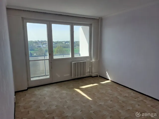 Eladó lakás Tatabánya, Dózsakert, Réti u 55 55 nm