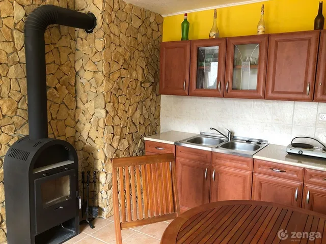 Eladó üdülő és hétvégi ház Gánt 20 nm