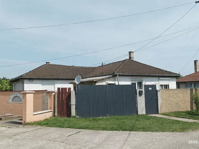 Eladó ház Kemecse 74 nm