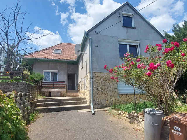 Eladó ház Pécs 148 nm