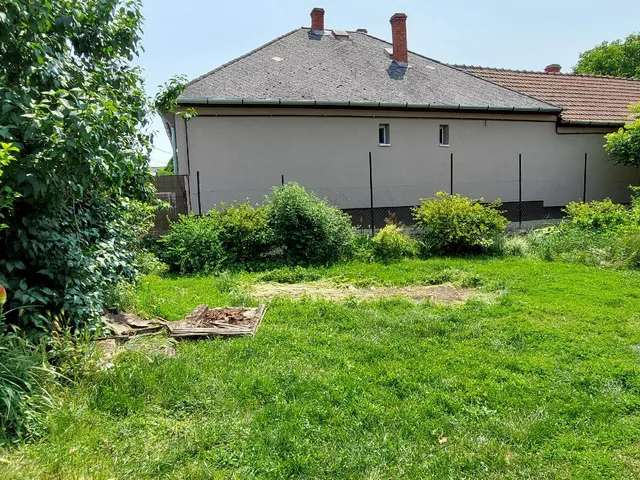 Eladó ház Tiszaújváros, Táncsics utca 56. 56 nm