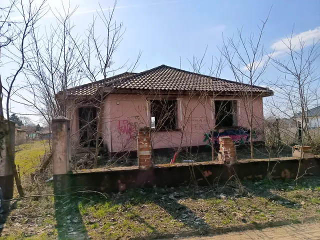 Eladó ház Dánszentmiklós 98 nm