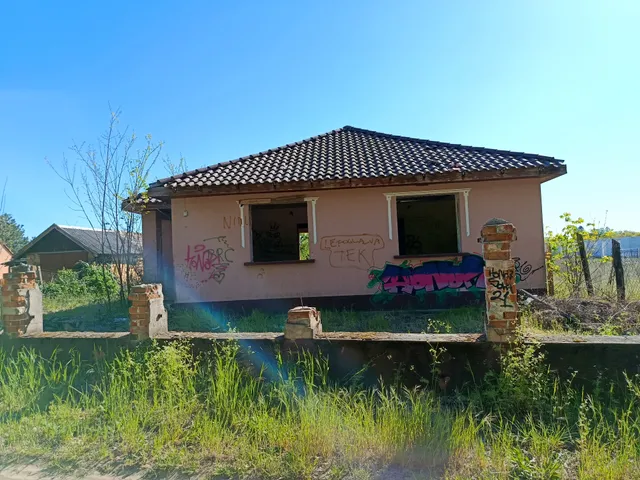 Eladó ház Dánszentmiklós 98 nm