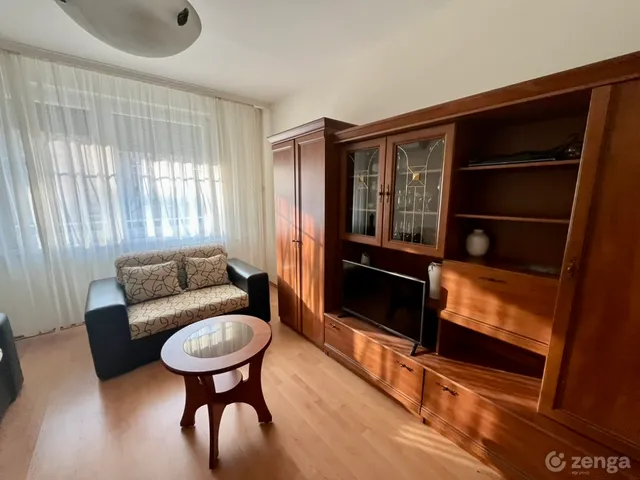 Eladó lakás Debrecen, Vénkert 47 nm