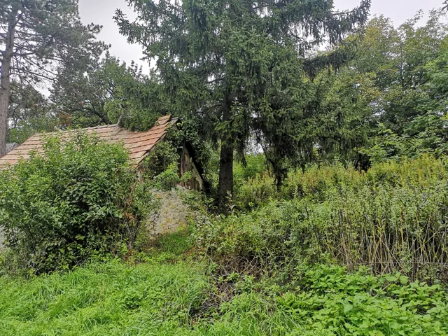 Eladó telek Szápár 1209 nm