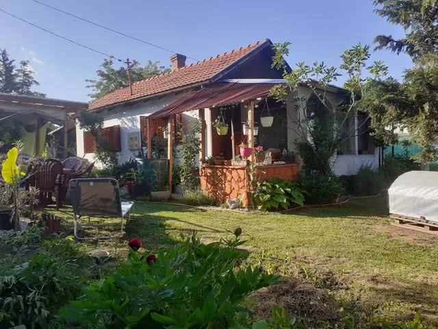 Eladó telek Balatonalmádi 528 nm