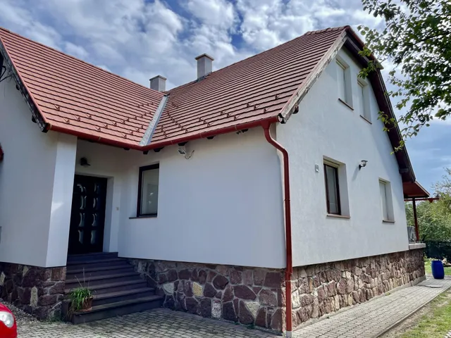 Eladó ház Felsőörs 174 nm