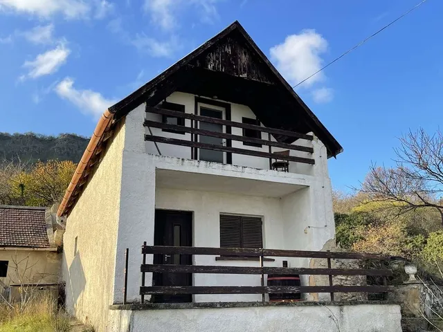 Eladó telek Kisapáti 3300 nm