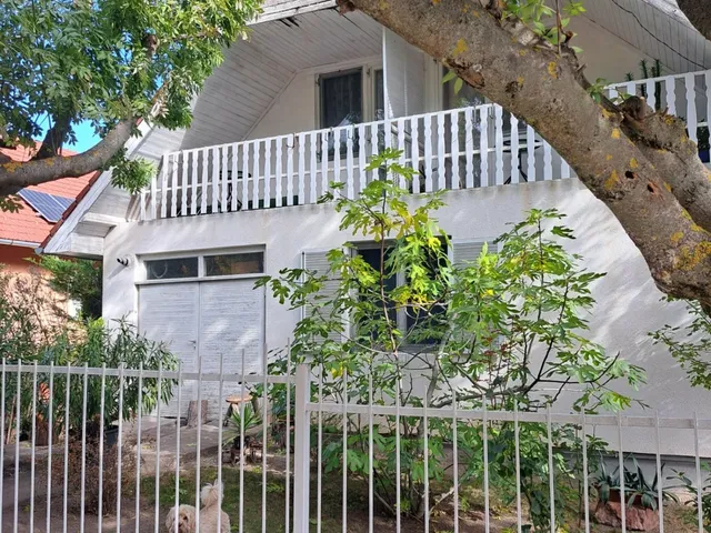 Eladó ház Balatonudvari 260 nm