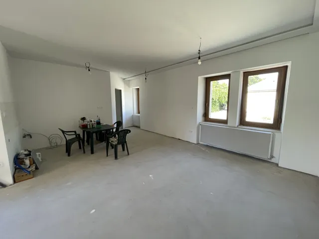 Eladó lakás Veszprém 85 nm