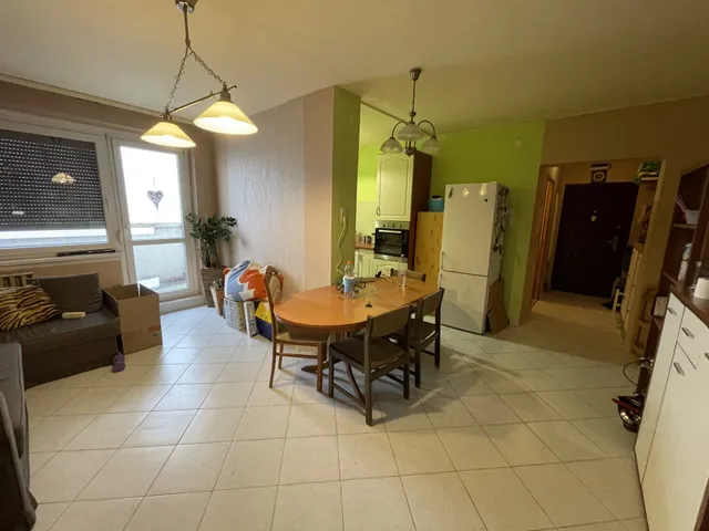 Eladó lakás Veszprém 68 nm