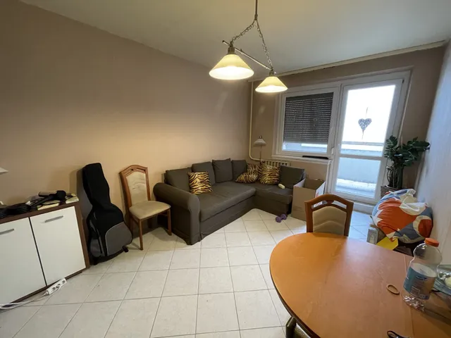 Eladó lakás Veszprém 68 nm