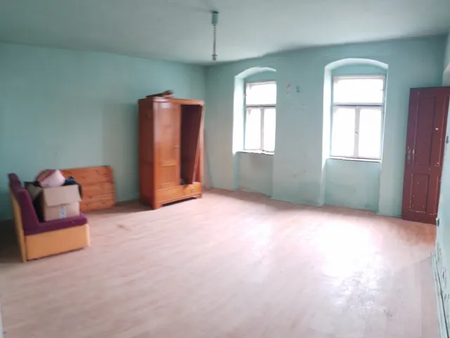 Eladó ház Barnag 220 nm