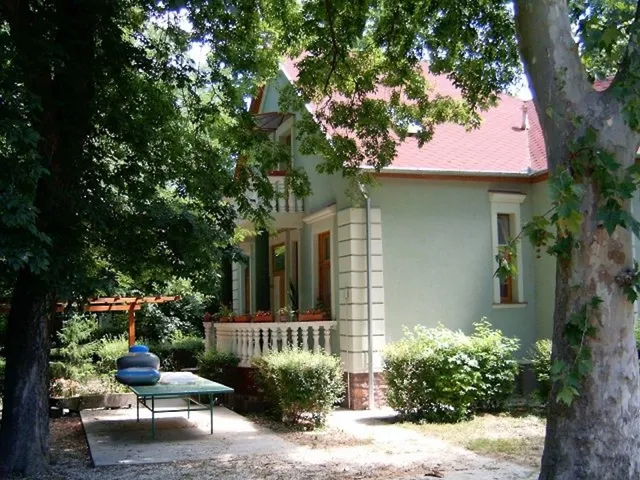 Eladó nyaraló Balatonszemes 360 nm