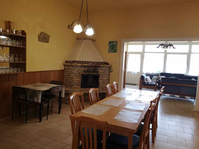 Eladó ház Olaszfalu 230 nm