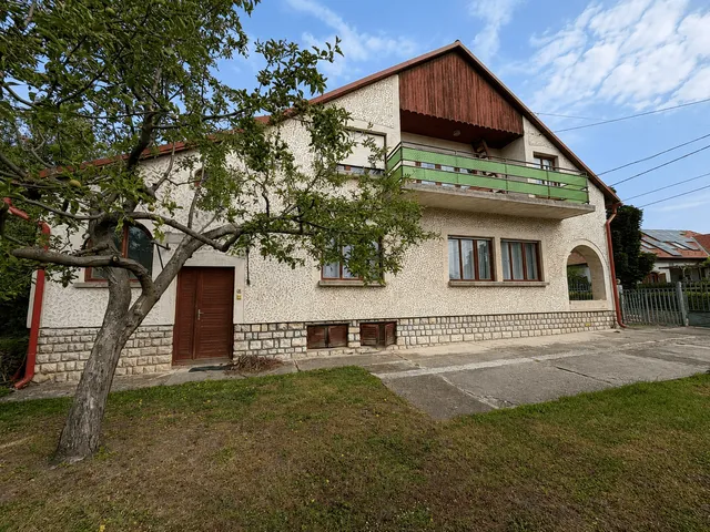 Eladó ház Balatonfüred 200 nm