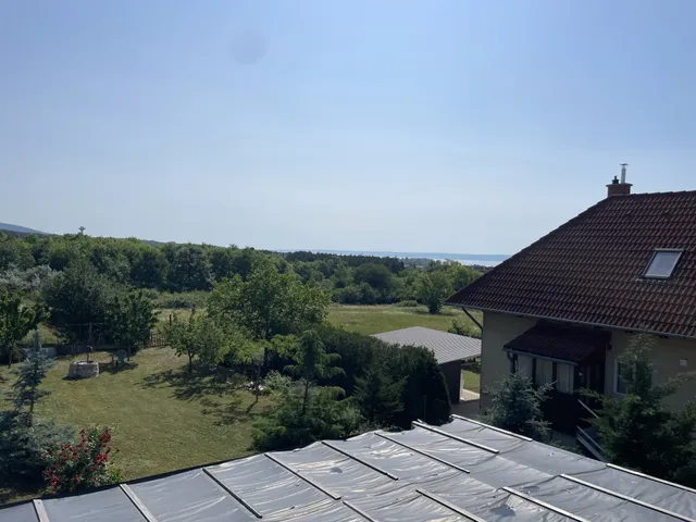 Eladó ház Zánka 195 nm