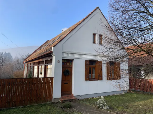 Eladó ház Bakonybél 154 nm