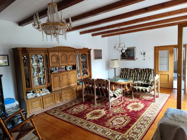 Eladó ház Nagyvázsony 243 nm