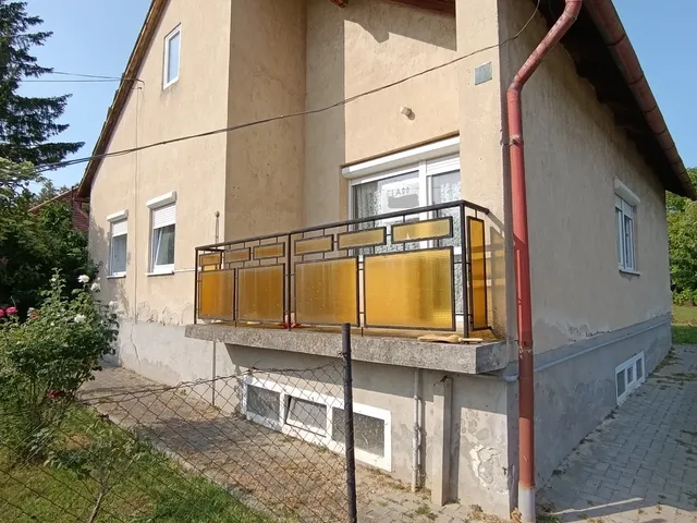 Eladó ház Hajmáskér 85 nm