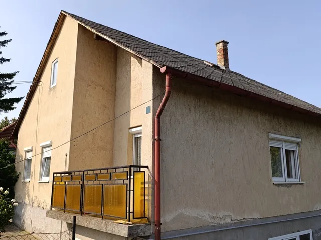 Eladó ház Hajmáskér 85 nm