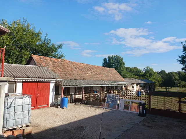 Eladó ház Lajoskomárom 100 nm