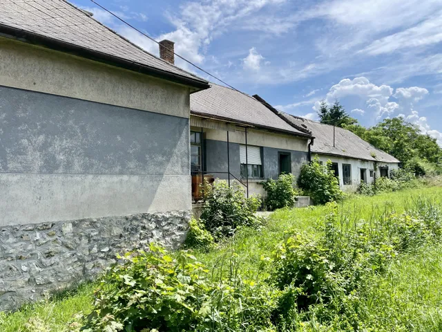 Eladó ház Tés 91 nm