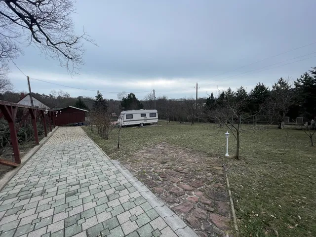 Eladó mezőgazdasági ingatlan Balatonalmádi 925 nm