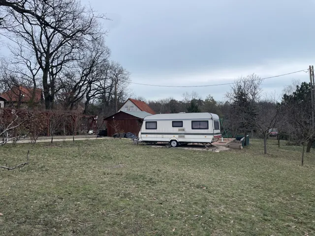 Eladó mezőgazdasági ingatlan Balatonalmádi 925 nm