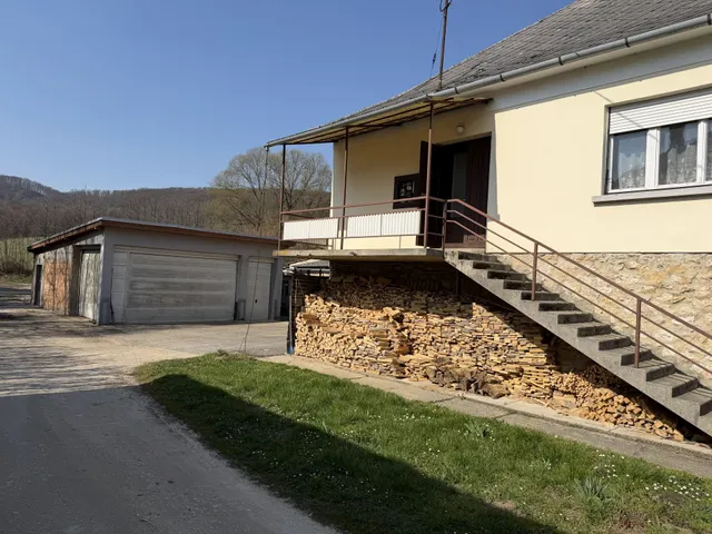 Eladó ház Bakonybél 220 nm