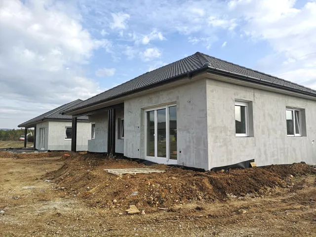 Eladó ház Veszprém 90 nm