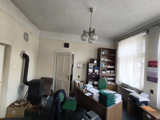 Eladó kereskedelmi és ipari ingatlan Balatonföldvár 70 nm