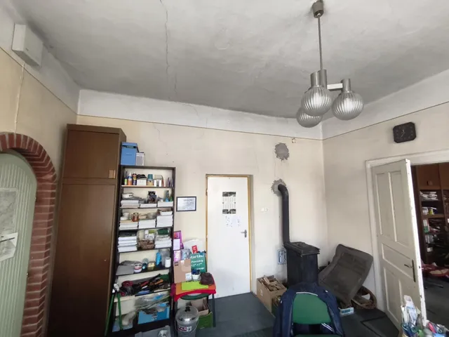 Eladó kereskedelmi és ipari ingatlan Balatonföldvár 70 nm