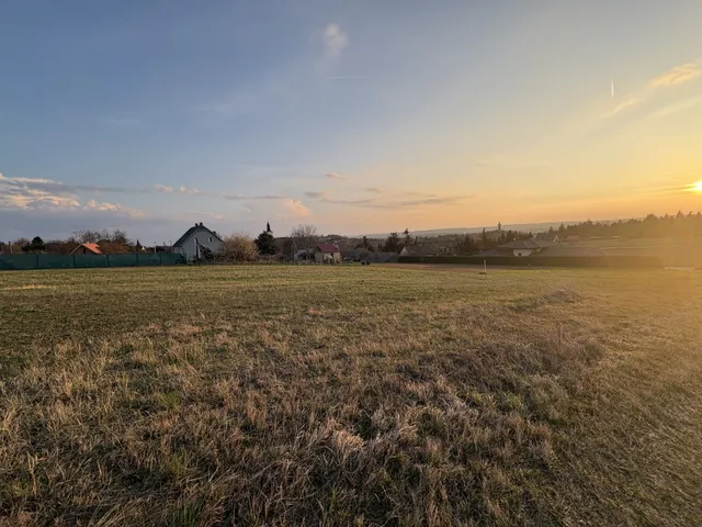 Eladó telek Cserszegtomaj 2038 nm