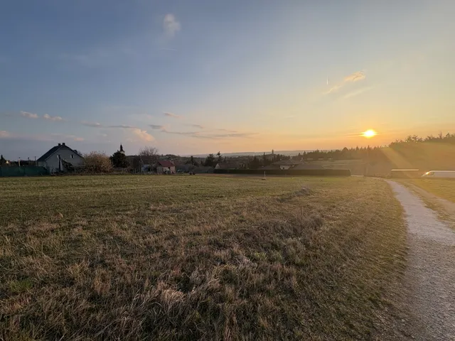 Eladó telek Cserszegtomaj 2038 nm