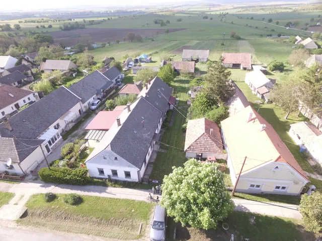 Eladó ház Barnag 220 nm