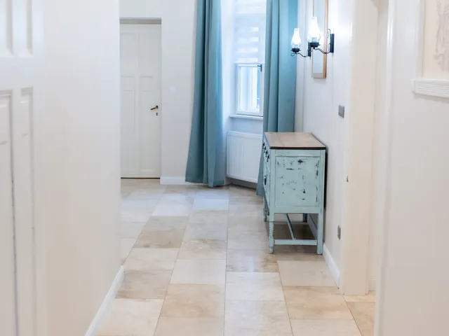 Kiadó lakás Veszprém 135 nm