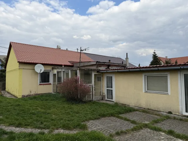 Eladó ház Várpalota 108 nm