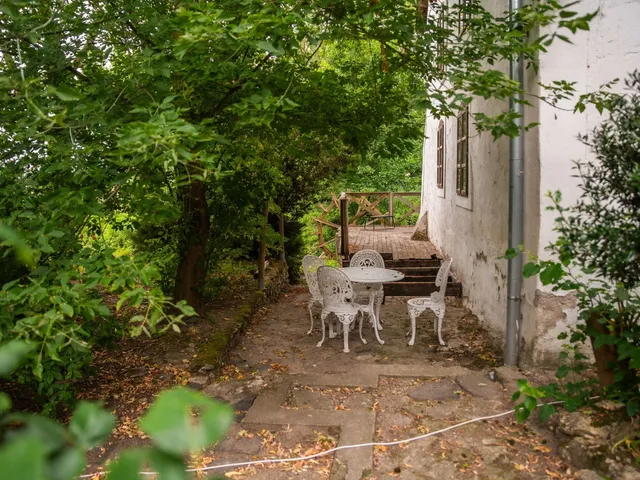 Eladó kereskedelmi és ipari ingatlan Lesencetomaj 720 nm