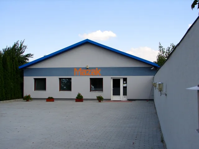 Eladó kereskedelmi és ipari ingatlan Veszprém 7399 nm