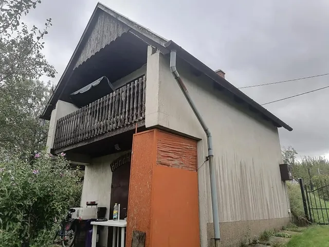 Eladó telek Veszprém 1364 nm