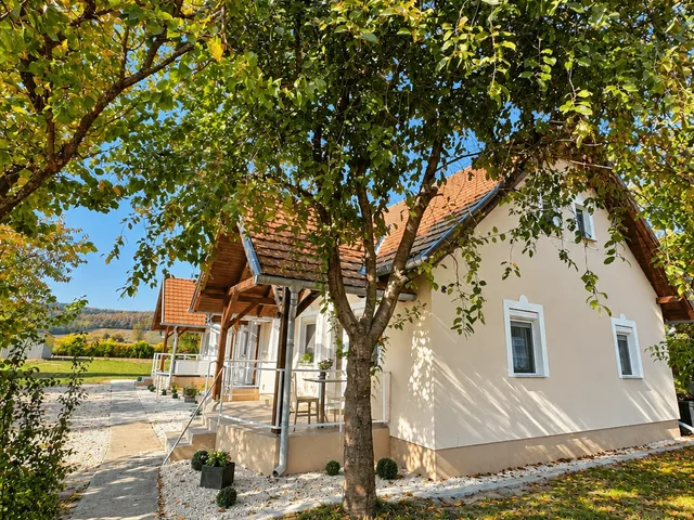 Eladó ház Kehidakustány 157 nm