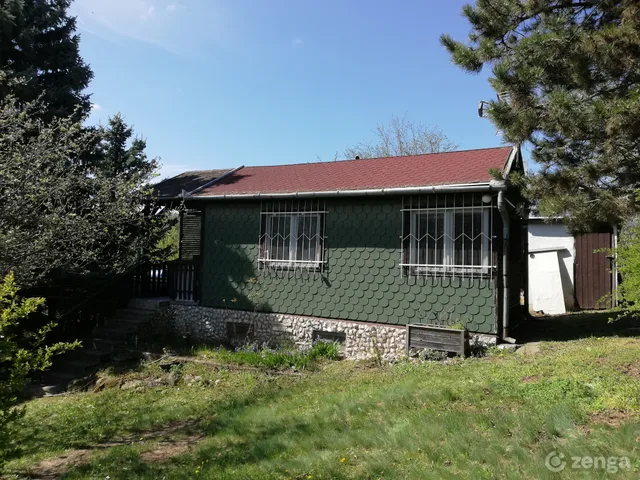 Eladó üdülő és hétvégi ház Kismaros 36 nm