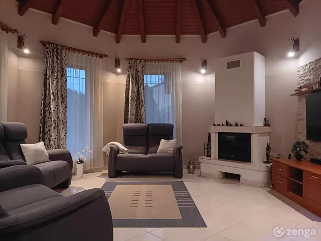 Eladó ház Felsőörs 150 nm