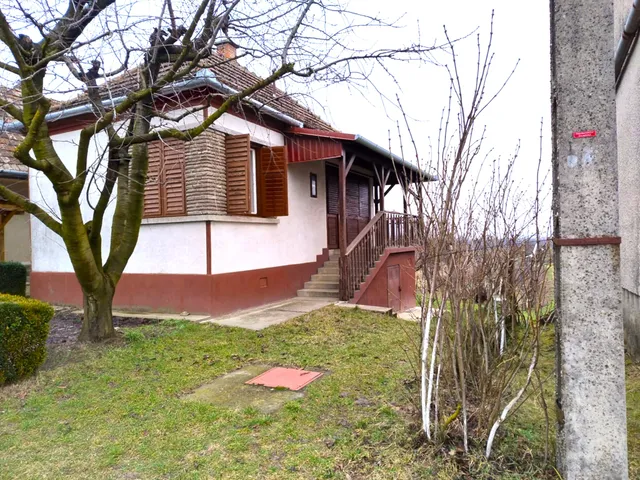 Eladó üdülő és hétvégi ház Zalakaros 32 nm